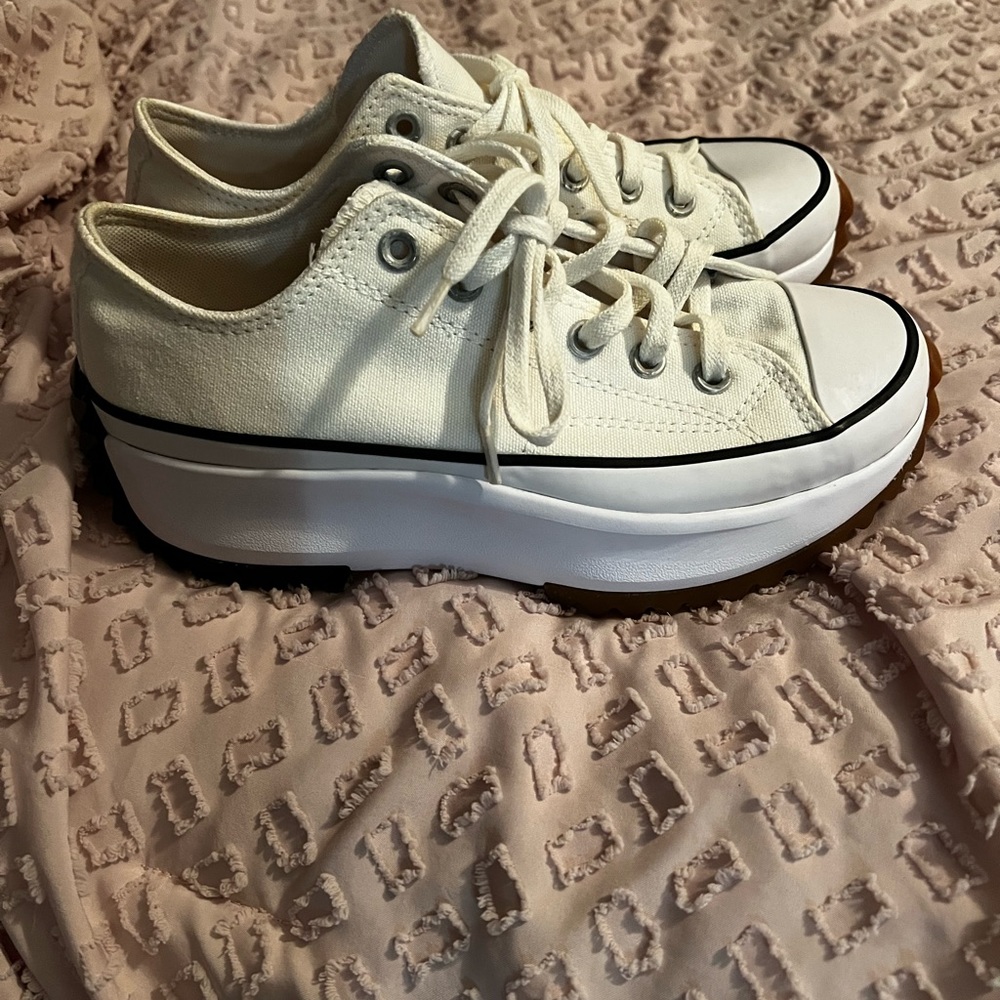 Converse run star